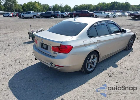 2013 BMW 320I xDrive z USA, uszkodzony, nr VIN WBA3C3C54DF982032